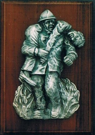 FIREFIGHTER WALL PLAQUE RESCUER CLASSIC